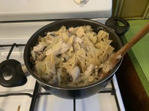 パスタ（クリーム？）